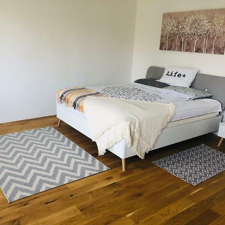 Kolovare Beachfront Apartment 자다르 외부 사진
