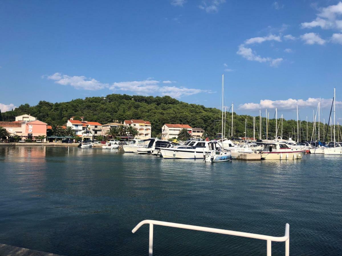 Kolovare Beachfront Apartment 자다르 외부 사진