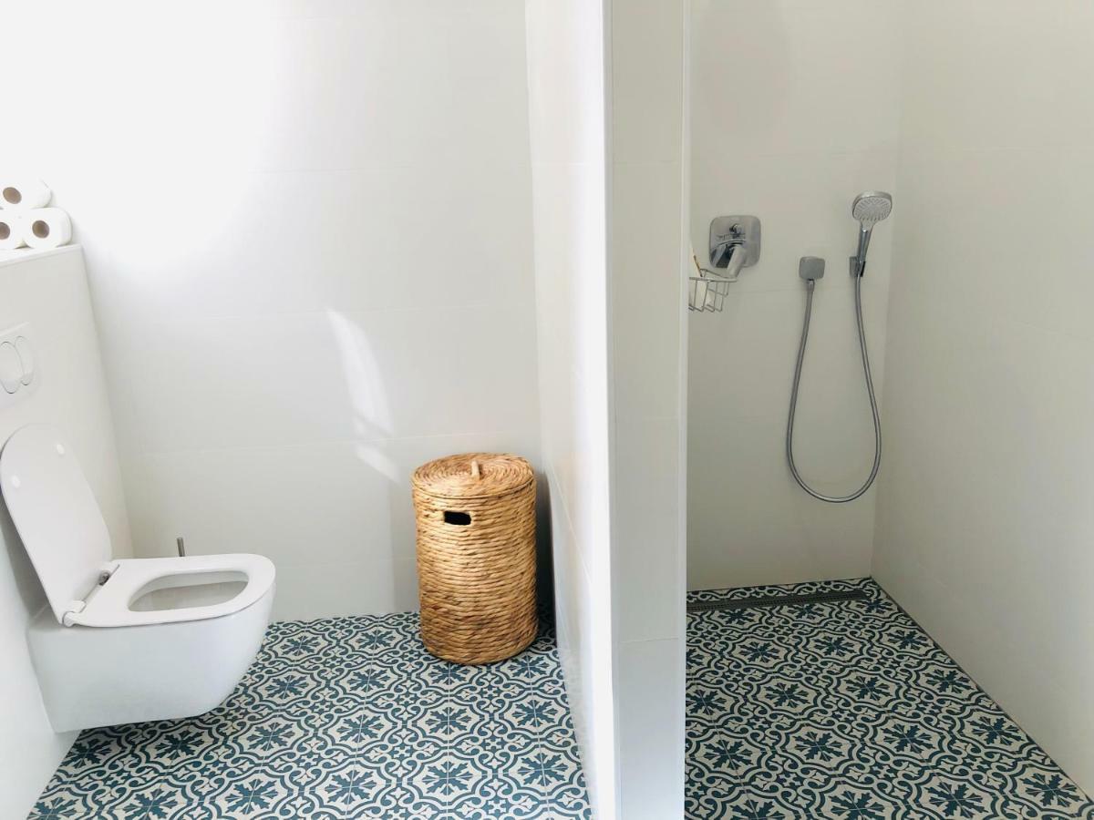 Kolovare Beachfront Apartment 자다르 외부 사진
